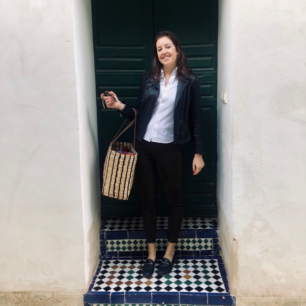 Meet your posher, Elizabeth!